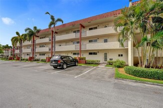 9410 N Hollybrook Lake Dr Unit 102, Pembroke Pines, FL 33025
