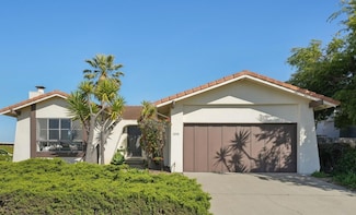1098 Egret St, Foster City, CA 94404