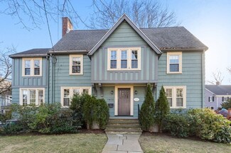 1412 Beacon St, Waban, MA 02468