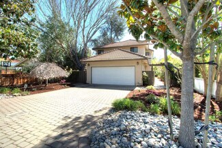 56 Walnut Ave, Atherton, CA 94027