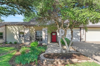 2501 Country Place, Carrollton, TX 75006