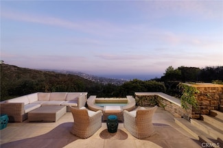 1302 Skyline Dr, Laguna Beach, CA 92651