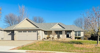 112 32nd Ave NE, Willmar, MN 56201