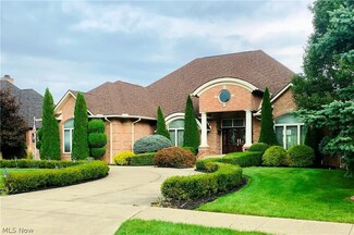 515 Sawgrass Dr, Akron, OH 44333