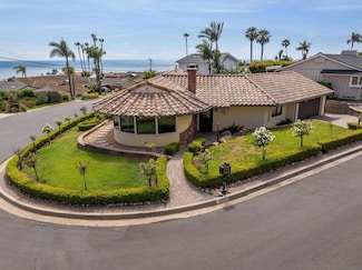 5602 Ladybird Ln, La Jolla, CA 92037