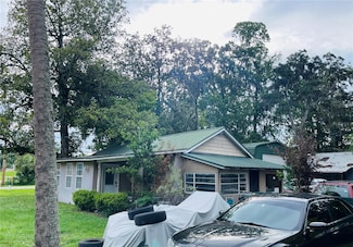 823 NW 24th Place, Ocala, FL 34475