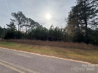 1276 Fincher Rd, Fort Lawn, SC 29714