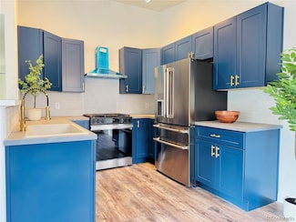 8470 S Little Rock Way Unit 101, Littleton, CO 80126