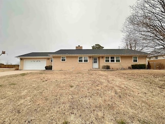 314 S Ellis St, Shattuck, OK 73858