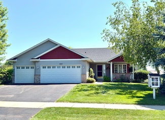 403 Grindstone Ln, Dundas, MN 55019