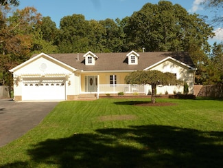 4 Clark Ave, Egg Harbor Township, NJ 08234