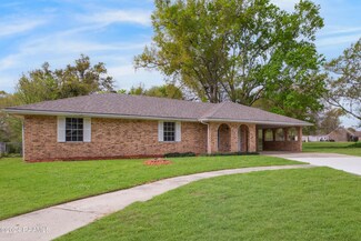 109 Caesar Dr, Lafayette, LA 70508
