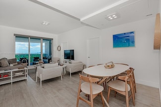 2301 Collins Ave Unit PH21, Miami Beach, FL 33139
