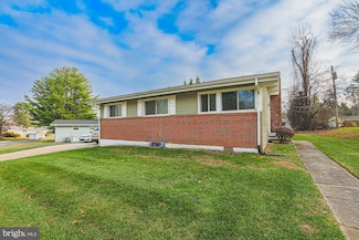 8205 Arrowhead Rd, Pikesville, MD 21208