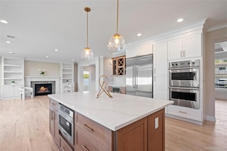 25 Westchester Ave, Jericho, NY 11753