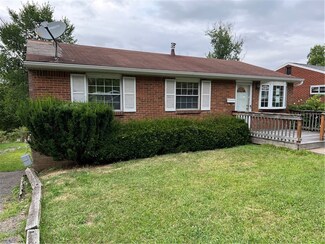 1625 Loretta Dr, Pittsburgh, PA 15235
