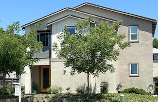 4218 Ocean Ln, Elk Grove, CA 95757