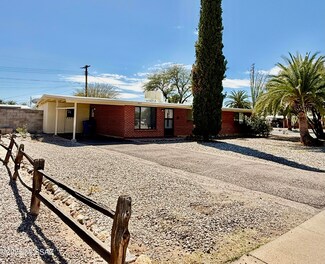 6902 E Calle Neptuno, Tucson, AZ 85710