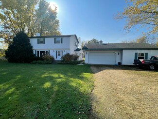 4845 170th St N, Hugo, MN 55038