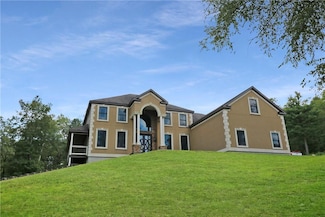 11 Hammock Hill, Red Hook, NY 12571