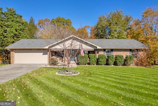 192 Carly Dr, Dalton, GA 30721