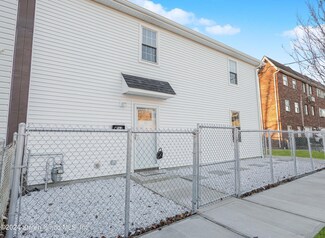 144 Marion St, Staten Island, NY 10310