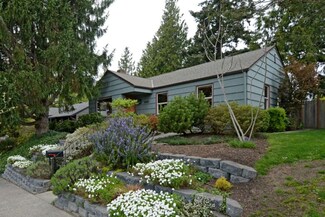 5622 NE 59th St, Seattle, WA 98105
