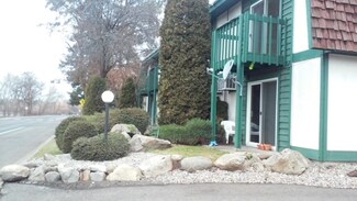 2121 E Upriver Dr Unit 4, Spokane, WA 99207
