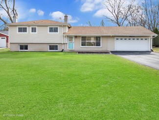 2N511 Pleasant Ave Unit 5, Glen Ellyn, IL 60137