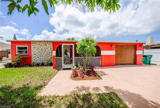 4512 Normandy Dr, Naples, FL 34112