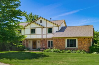 2213 Stratingham Dr, Dublin, OH 43016