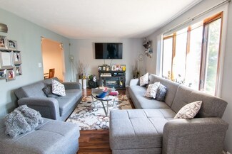 44 Reservoir St Unit 54, Brockton, MA 02301