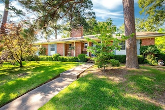 18 Diana Dr, Little Rock, AR 72205