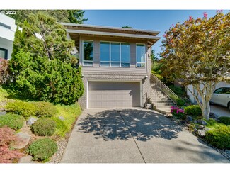7 Spinosa, Lake Oswego, OR 97035