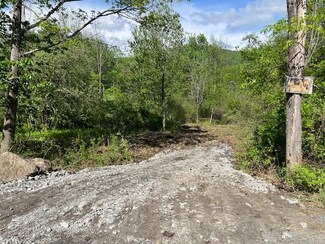 105 Fairground Rd, Springfield, VT 05156