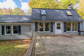 662 New Ireland Rd, Manchester Center, VT 05255