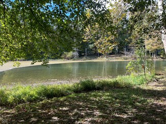 7124 N Upper Lake Dr, Martinsville, IN 46151