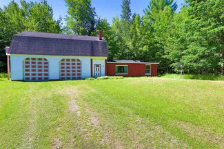 795 S Brown Trail, Indian River, MI 49749