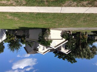 5641 Strawberry Lakes Cir, Lake Worth, FL 33463