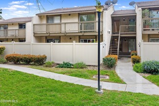 15258 Campus Park Dr Unit E, Moorpark, CA 93021