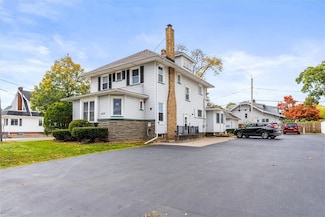 2729 Dewey Ave, Rochester, NY 14616