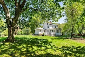 144 Page Rd, Bedford, MA 01730