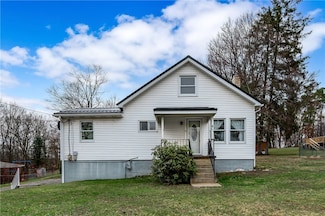 425 Chicora Rd, Butler, PA 16001