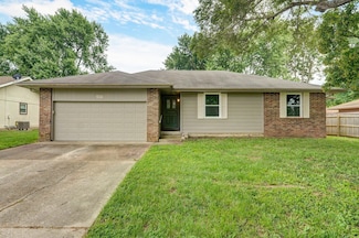 930 W Sunset St, Springfield, MO 65807