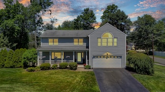 288 Pine Ln, Wethersfield, CT 06109