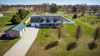 3166 Sulphur Spring Rd, Kingston, OH 45644