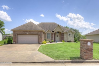 2724 E Whitney Way, Joplin, MO 64801