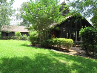 1407 Founders Dr, Bogalusa, LA 70427