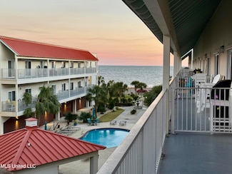 1453 E Beach Blvd Unit 311, Pass Christian, MS 39571