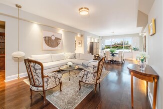 12 Beekman Place Unit 11B, New York, NY 10022